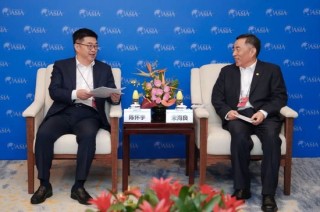 进出口银行董事长陈怀宇与中国能建董事长宋海良举行会谈