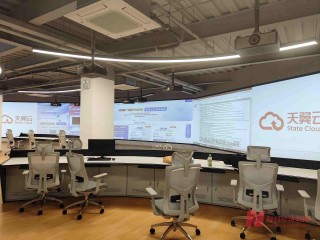 DeepSeek改变国产算力命运 算力服务正从“毛坯房”向“拎包入住”转型 | 一线调研