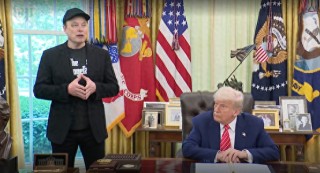 美媒：特朗普称马斯克“不会真的离开”，将继续“往返”白宫