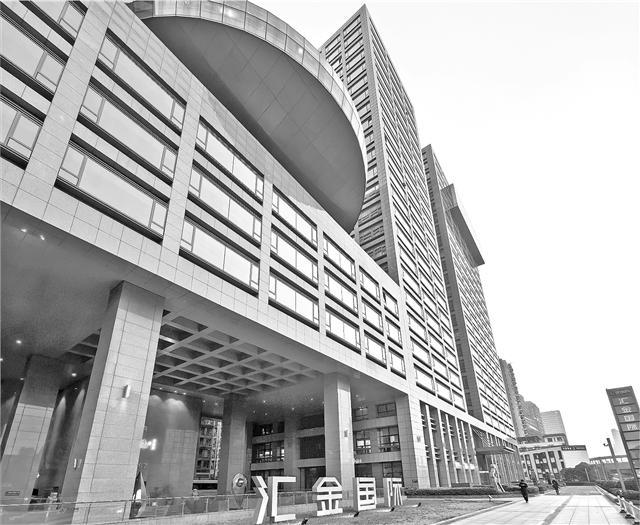 传统企业争相跨界数智赛道 老产品AI时代打开新天地  第2张