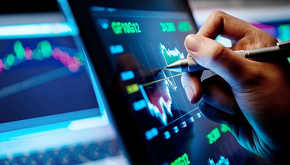 期权行权的条件是什么？这种条件在不同期权合约中有何差异？  第1张