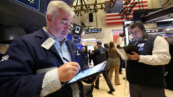 收盘:美股收高科技股领涨 本周纳指涨逾6.7% 第1张 收盘:美股收高科技股领涨 本周纳指涨逾6.7% 第1张