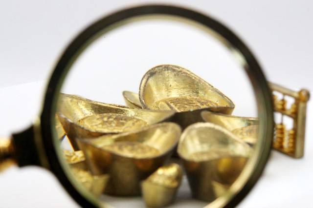 如何评估小狼交易黄金的策略效果？这种策略效果如何影响投资收益？  第1张