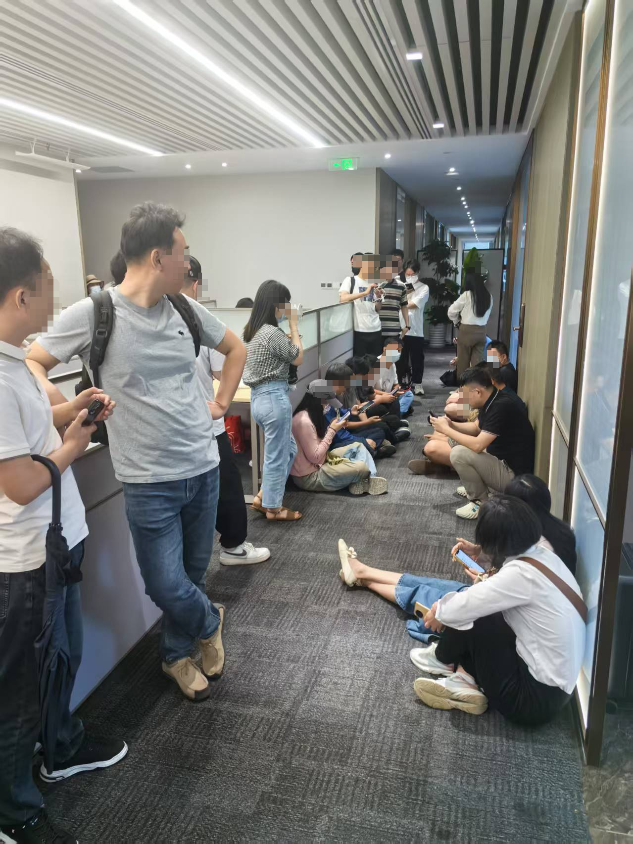 哪吒汽车将被迫搬离上海新办公地  6月底前或将公布下一步处置方案 第2张