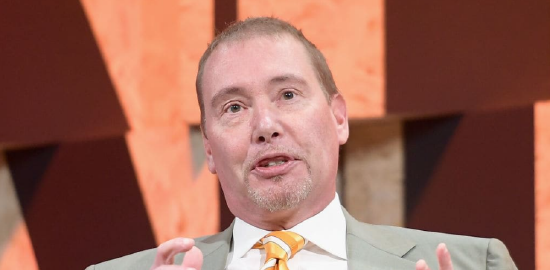 “债王”冈拉克警告私募信贷风险或引发新一轮金融危机  第1张