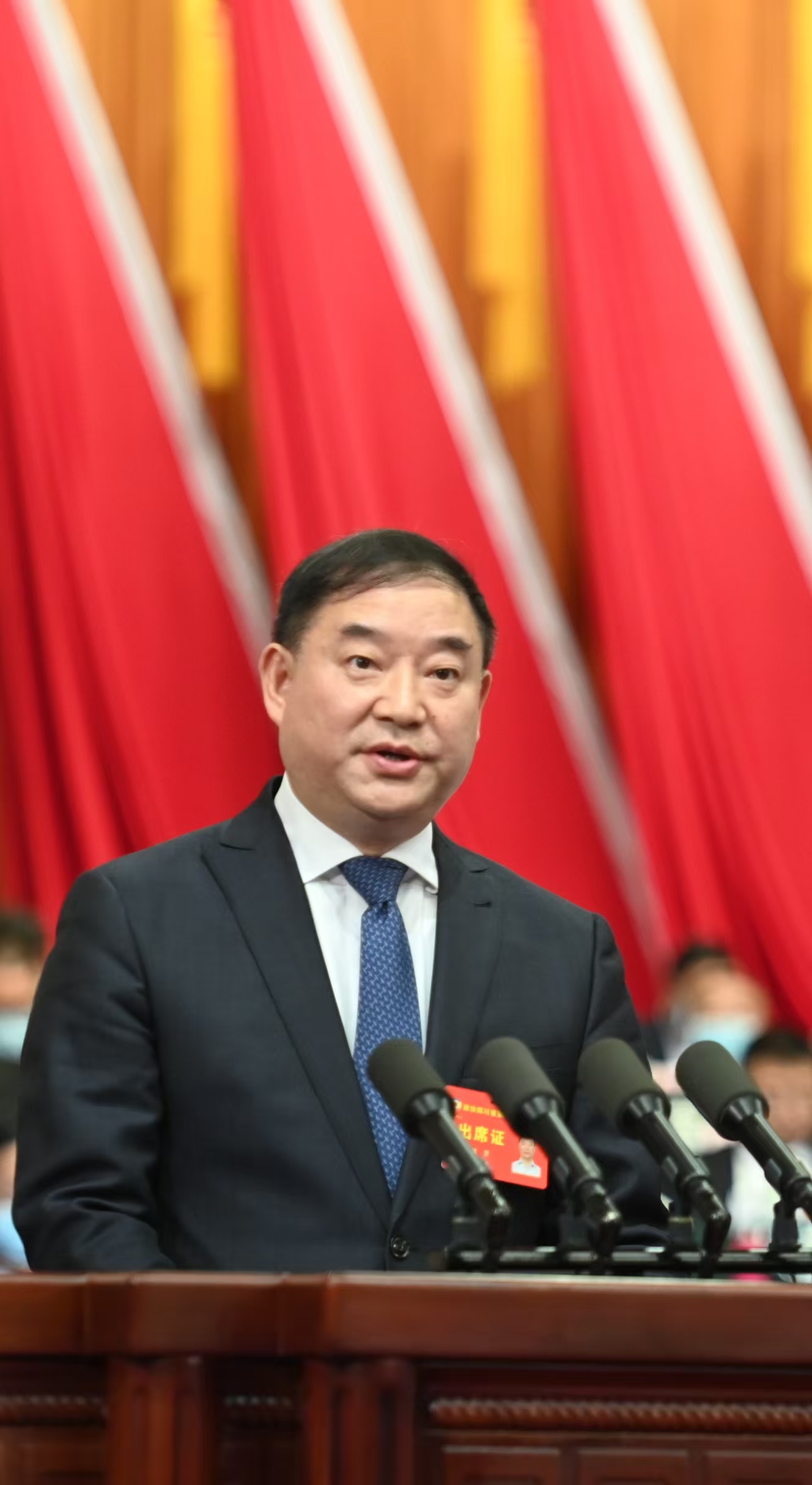 高风险中小金融机构数量较峰值下降一半！全国政协委员林罡：加强中小金融机构并购重组，强化政策支持力度  第1张