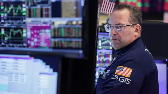 尾盘：美股跌幅扩大 纳指跌逾2%  第1张